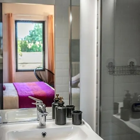 Maison De Charme - 250m2 - Calme - Jardin Florentin