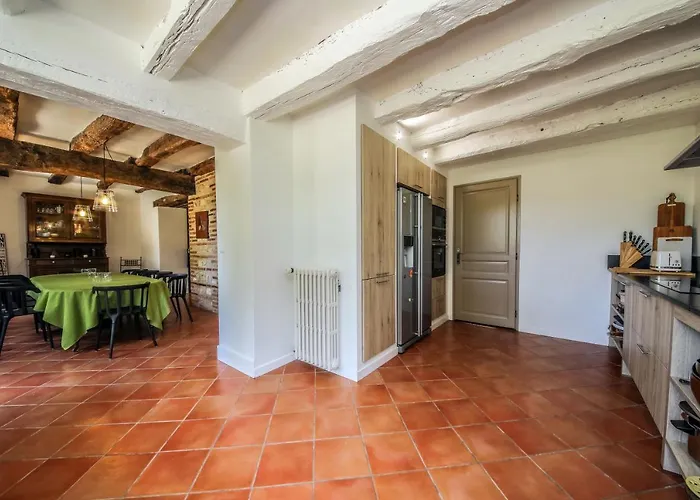 Maison De Charme - 250m2 - Calme - Jardin * Florentin