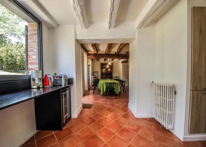 Casa de Férias Maison De Charme - 250m2 - Calme - Jardin