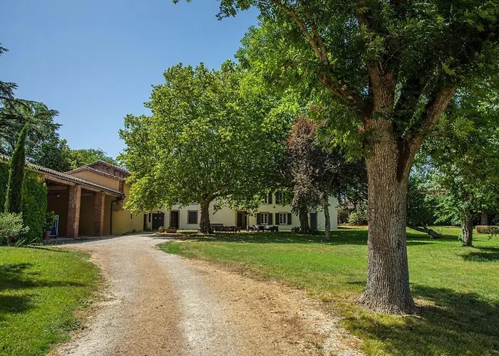 Maison De Charme - 250m2 - Calme - Jardin Casa de Férias