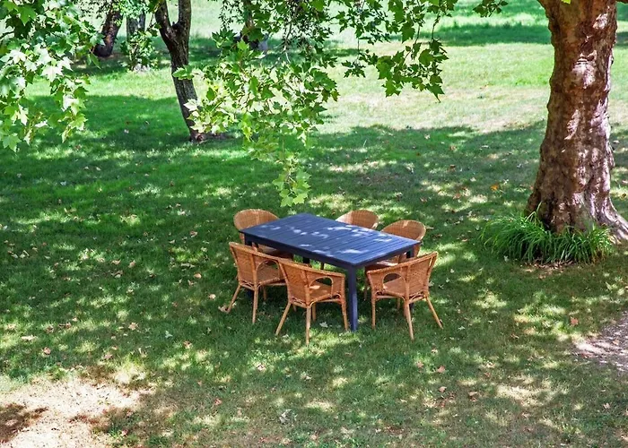 Casa de Férias Maison De Charme - 250m2 - Calme - Jardin