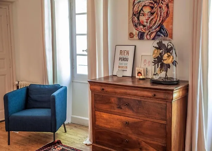 Maison De Charme - 250m2 - Calme - Jardin Casa de Férias Florentin