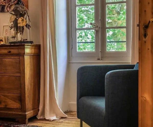 Maison De Charme - 250m2 - Calme - Jardin Casa de Férias *