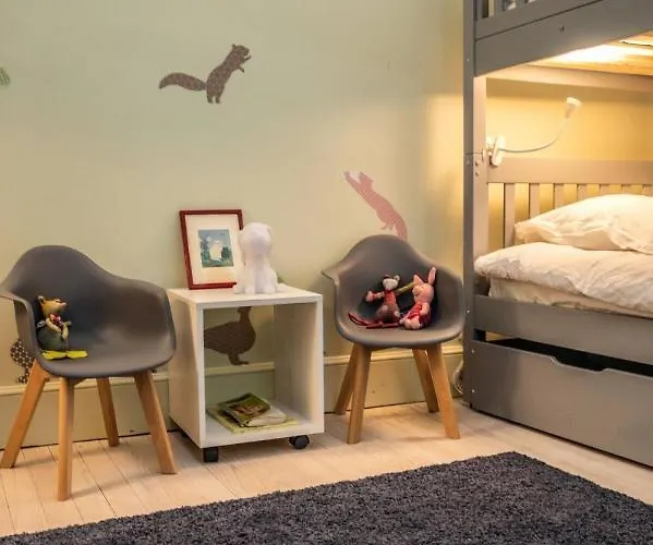 Maison De Charme - 250m2 - Calme - Jardin *